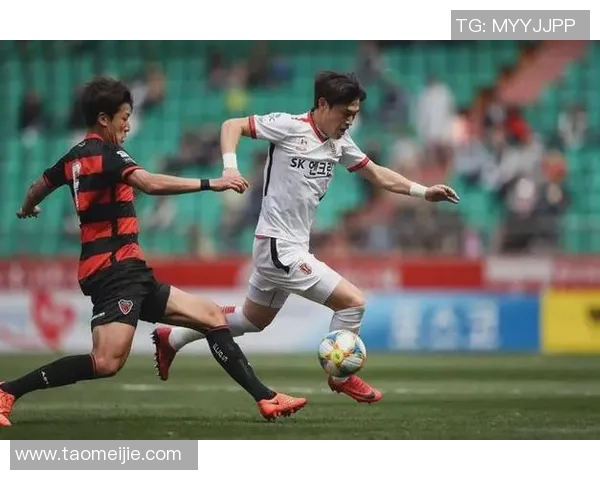 2020年韩K联赛精彩对决釜山偶像与江原FC的巅峰之战回顾