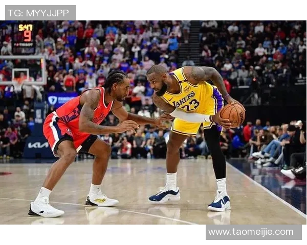 湖人对快船精彩对决录像回放分析与赛后点评分享
