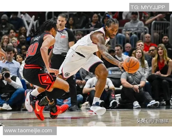 湖人快船激战回顾：2019年12月26日洛杉矶德比精彩瞬间与赛后分析