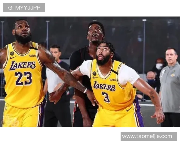 骑士与勇士总决赛G4精彩回放分析揭示比赛关键时刻与战术对决