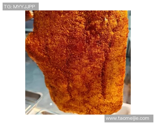 一家中餐馆在哈兰德光临后推出同名套餐,包括烤鸭、叉烧及脆皮烧肉 一家中餐馆在哈兰德光临后推出同名套餐,包括烤鸭、叉烧及脆皮烧肉